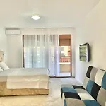 Redondo Apartments Budva