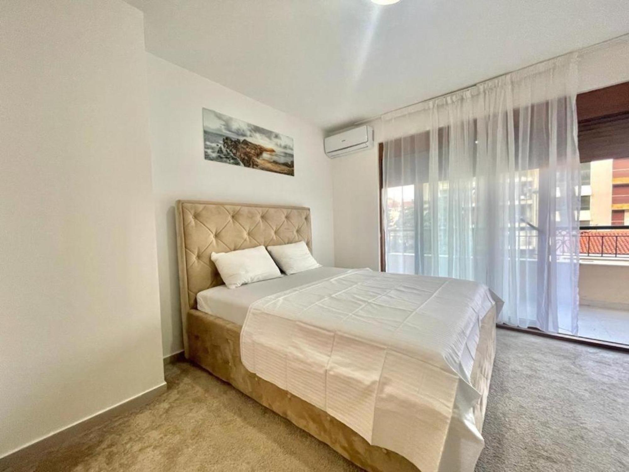 Redondo Apartment Budva