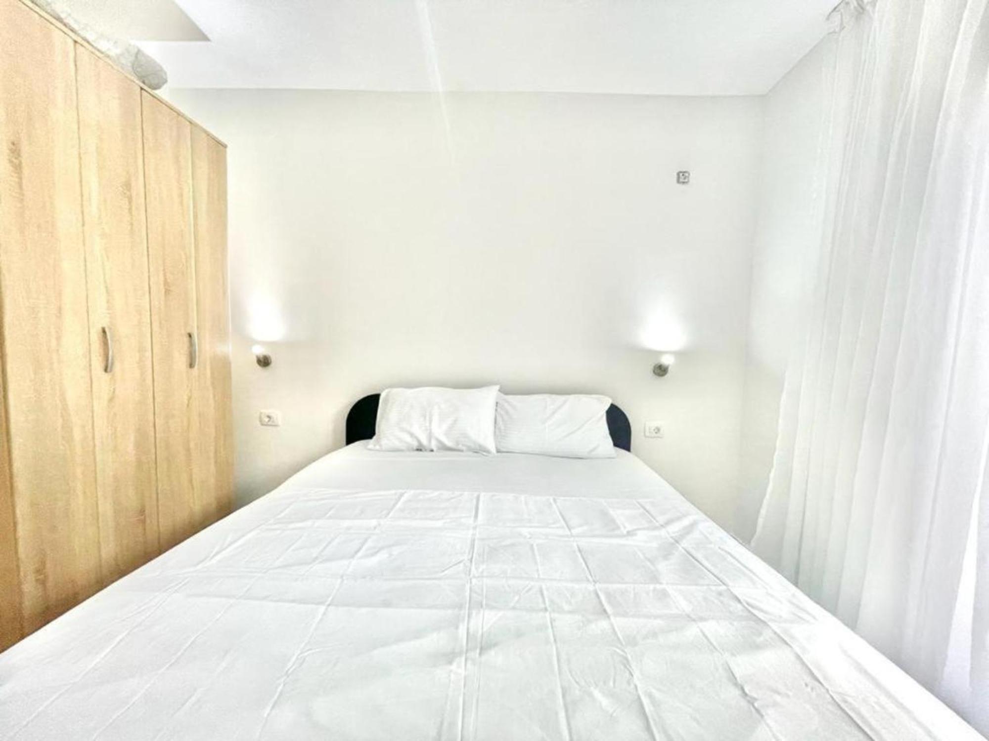 Redondo Apartment *